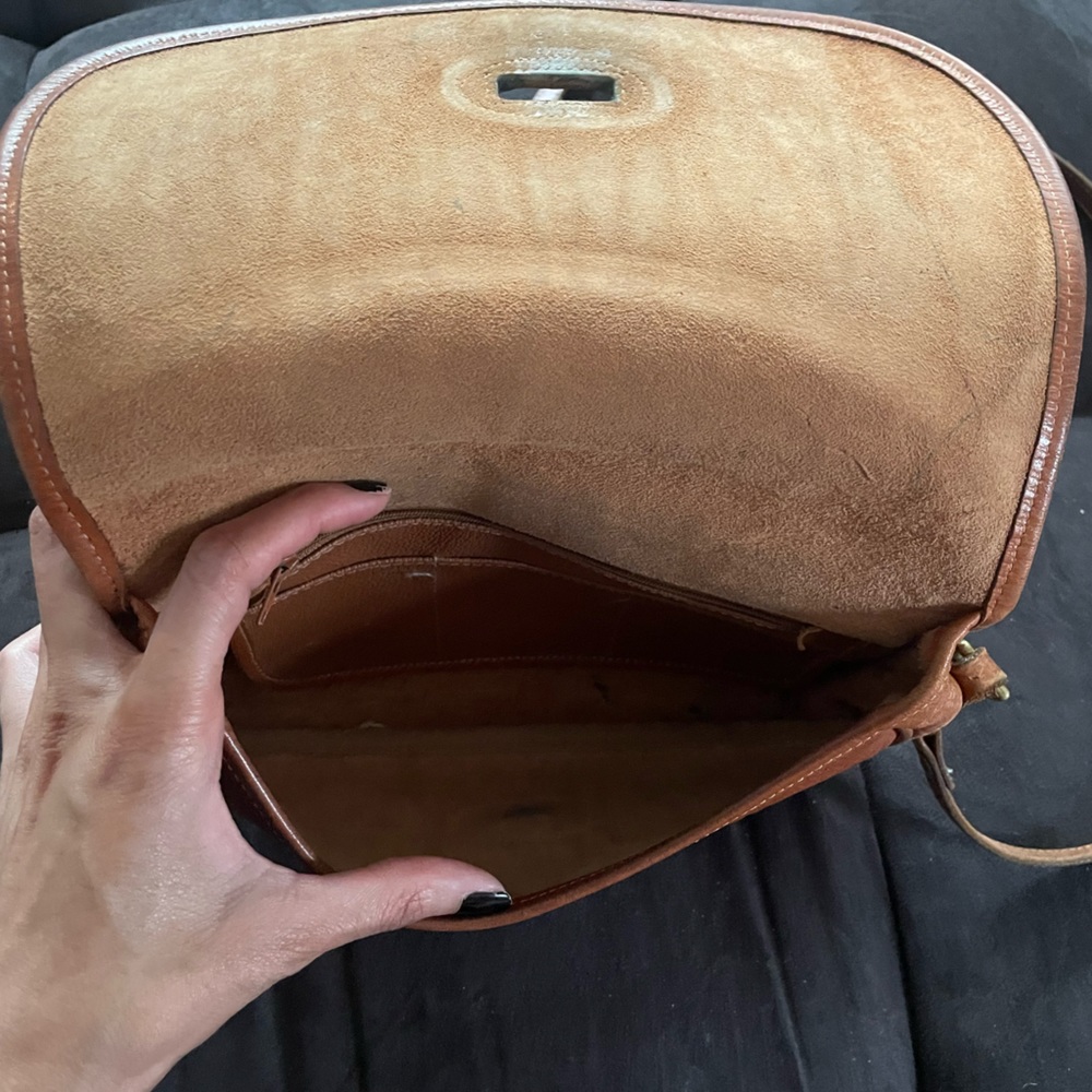 ✨Dooney & Bourke bag - Picture 6 of 9